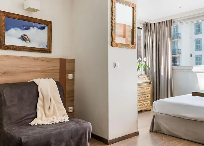 Hotel Vallee Blanche