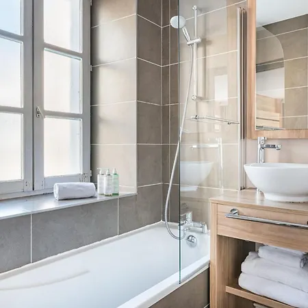 Vallée Blanche Hotel 3*