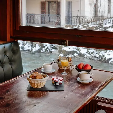 Hotel Vallee Blanche