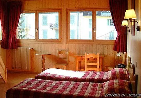 Vallee Blanche 3* Chamonix