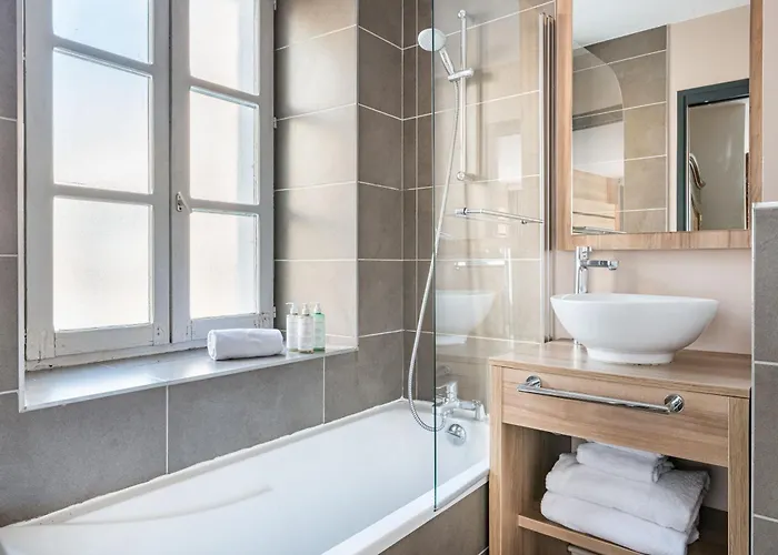 Vallée Blanche Hotel 3*