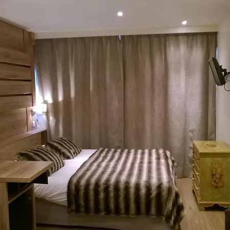 Vallee Blanche Otel Chamonix