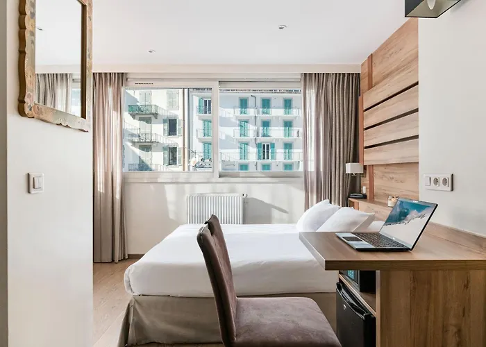 Vallee Blanche Hotel